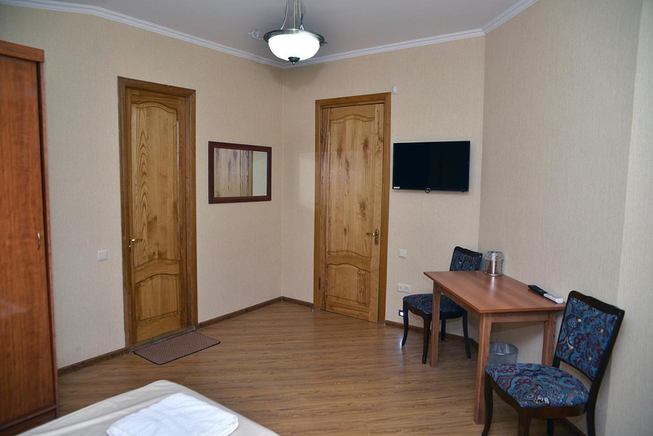 Center Villa Kutaisi Exterior foto