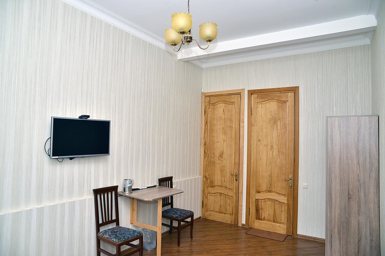 Center Villa Kutaisi Exterior foto