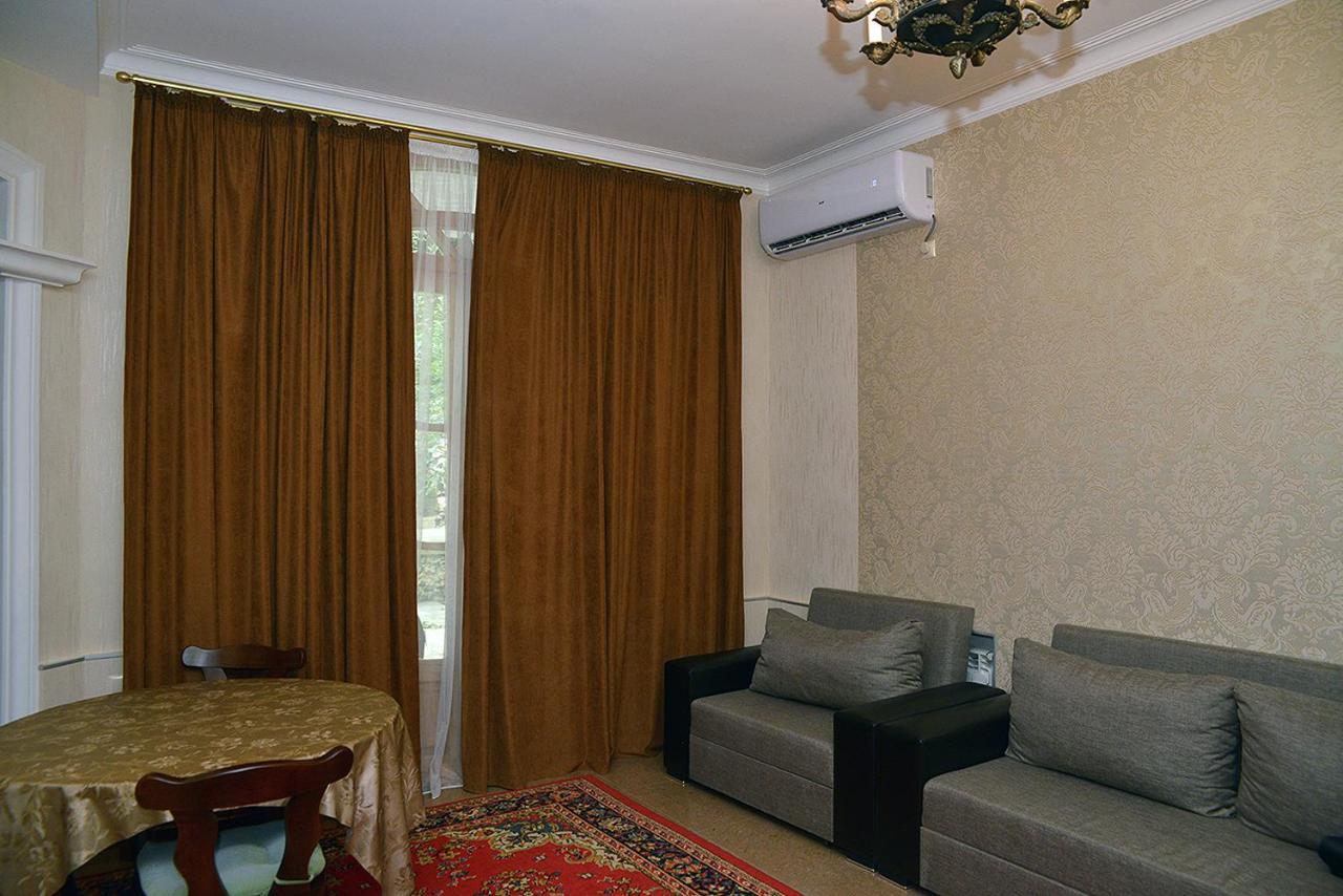Center Villa Kutaisi Exterior foto